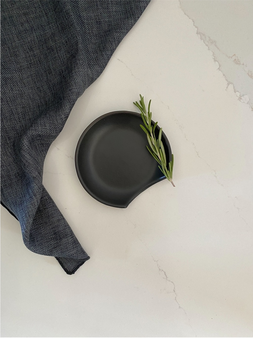 Matte Black Spoon Holder - Modern Home Dining